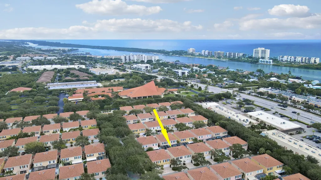 73 Laurel Oaks Circle Jupiter FL 33469