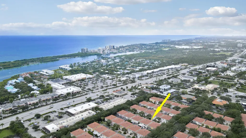 73 Laurel Oaks Circle Jupiter FL 33469