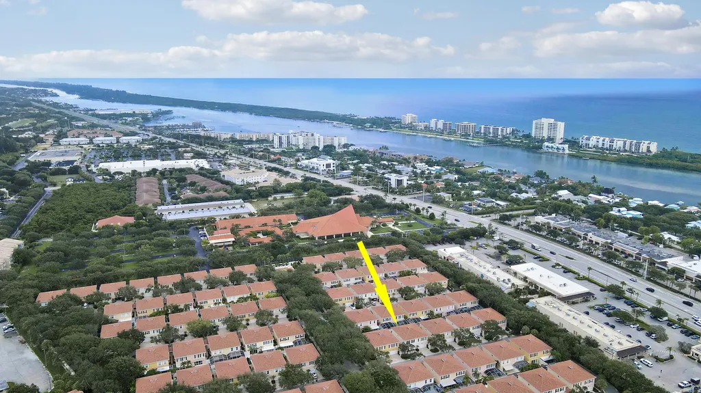 73 Laurel Oaks Circle Jupiter FL 33469