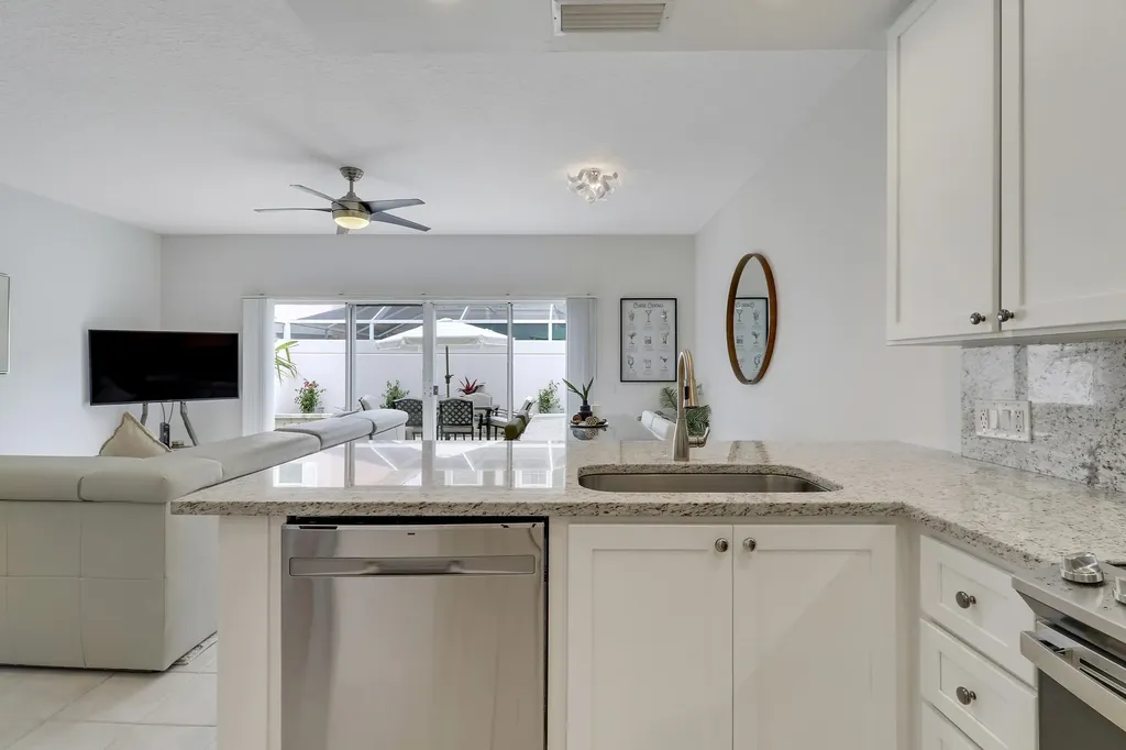 73 Laurel Oaks Circle Jupiter FL 33469