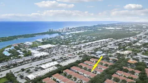 73 Laurel Oaks Circle Jupiter FL 33469