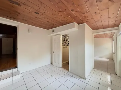 735 46th Street West Palm Beach FL 33407