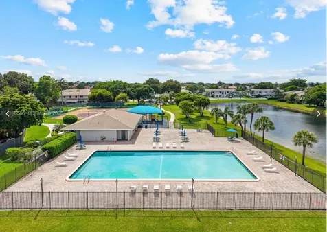 10473 NW 3rd Street Pembroke Pines FL 33026