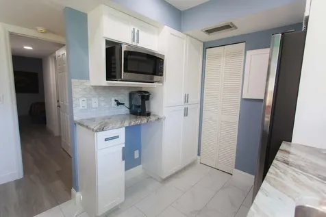3382 NE Causeway Boulevard Hutchinson Island FL 34957