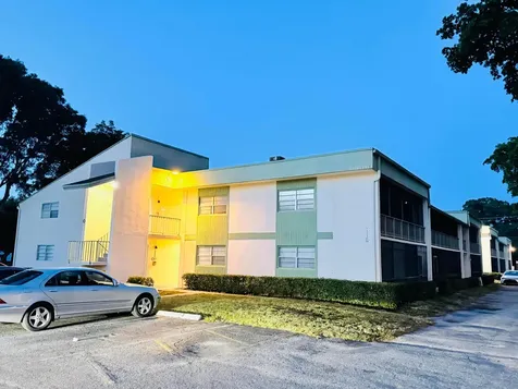 4115 NW 88th Avenue Coral Springs FL 33065