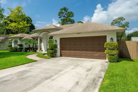 13590 Jonquil Place Wellington FL 33414