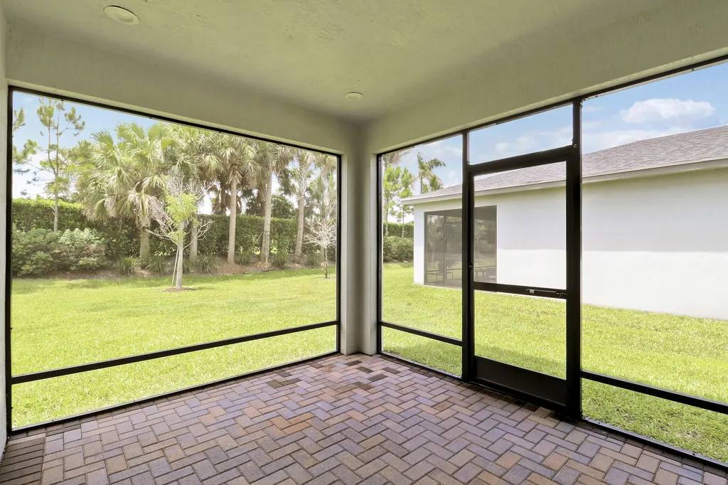 11621 SW Lyra Drive Port St Lucie FL 34987