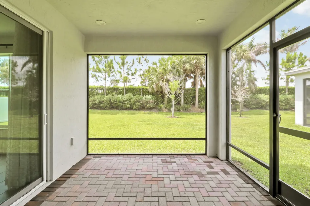 11621 SW Lyra Drive Port St Lucie FL 34987