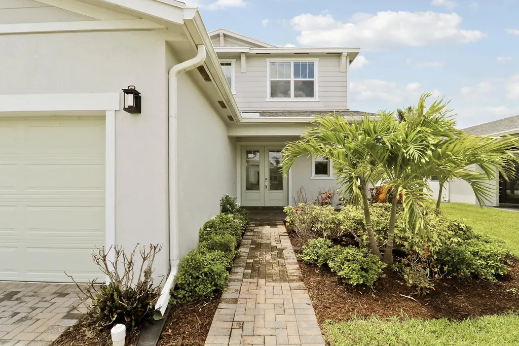 11621 SW Lyra Drive Port St Lucie FL 34987