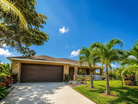 1206 NE 5th Avenue Cape Coral FL 33909