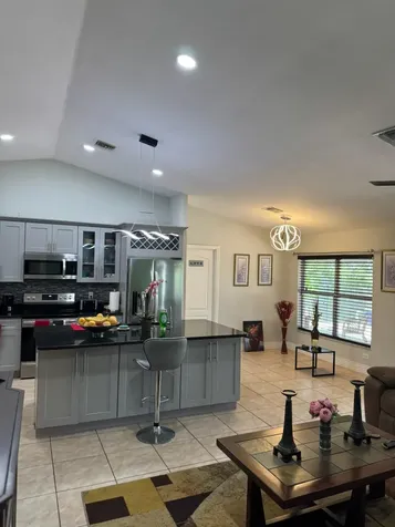 1206 NE 5th Avenue Cape Coral FL 33909