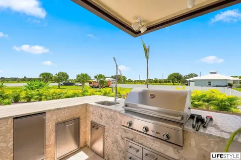 2990 Johnston Road Fort Pierce FL 34951