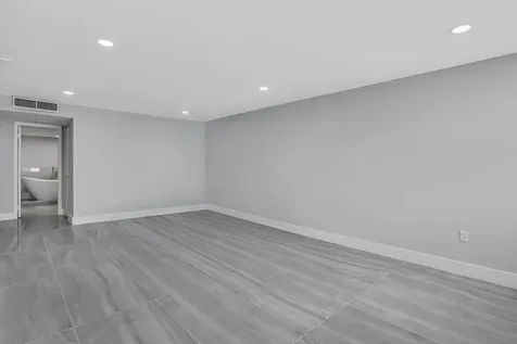 2751 S Ocean Drive Hollywood FL 33019