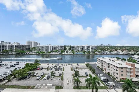 2751 S Ocean Drive Hollywood FL 33019