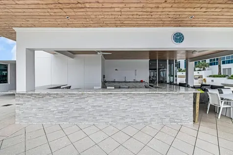 2751 S Ocean Drive Hollywood FL 33019