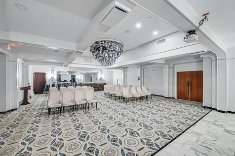 2751 S Ocean Drive Hollywood FL 33019