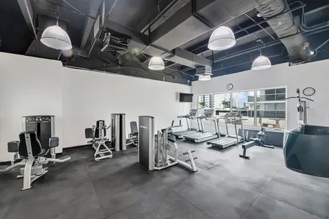 2751 S Ocean Drive Hollywood FL 33019