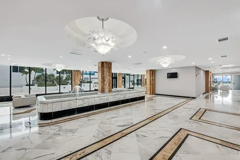 2751 S Ocean Drive Hollywood FL 33019