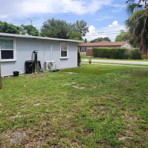 208 Edmund Street Jupiter FL 33458