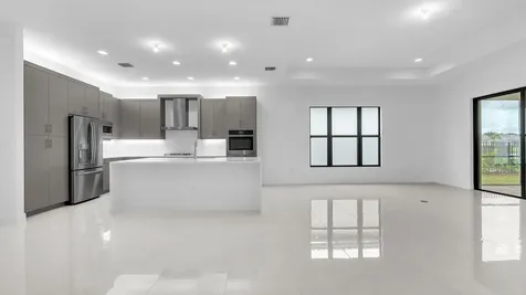 11394 Virginia Pine Court Boynton Beach FL 33473