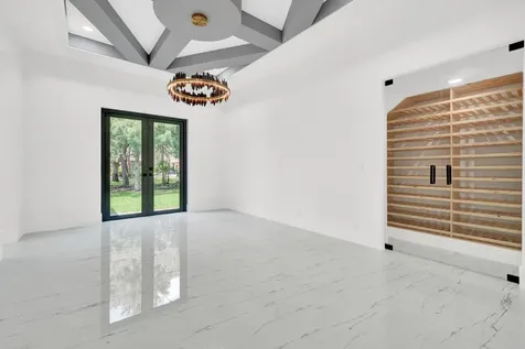 6041 NW 84th Terrace Parkland FL 33067