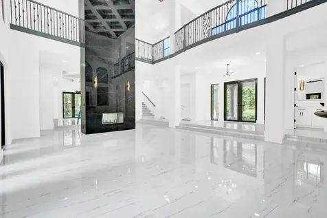 6041 NW 84th Terrace Parkland FL 33067