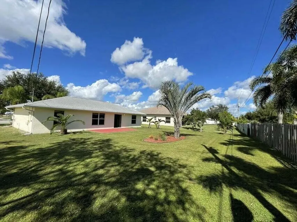 3661 SW Camastro Street Port St Lucie FL 34953