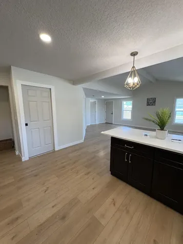 6948 Dartmouth Avenue N St. Petersburg FL 33710