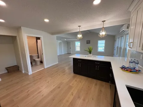 6948 Dartmouth Avenue N St. Petersburg FL 33710