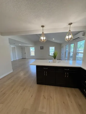 6948 Dartmouth Avenue N St. Petersburg FL 33710