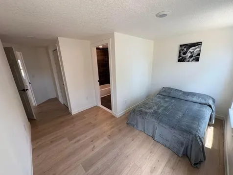 6948 Dartmouth Avenue N St. Petersburg FL 33710
