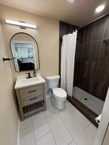 6948 Dartmouth Avenue N St. Petersburg FL 33710