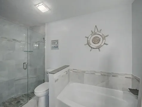 1019 Via Jardin Riviera Beach FL 33418