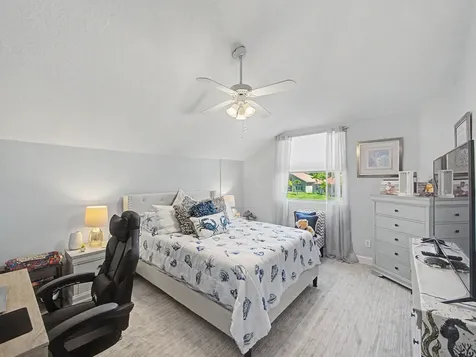 1019 Via Jardin Riviera Beach FL 33418