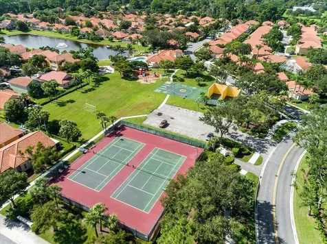 1019 Via Jardin Riviera Beach FL 33418