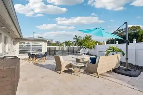 6338 6th Avenue S St. Petersburg FL 33707
