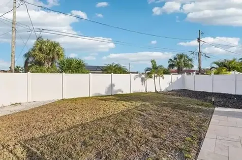 6338 6th Avenue S St. Petersburg FL 33707