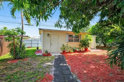 234 E 18th Street Hialeah FL 33010