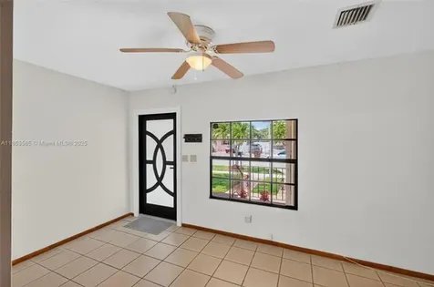 234 E 18th Street Hialeah FL 33010