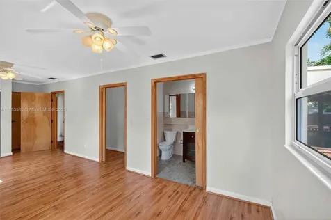 234 E 18th Street Hialeah FL 33010