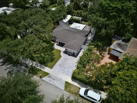 3220 SW 16th Court Fort Lauderdale FL 33312