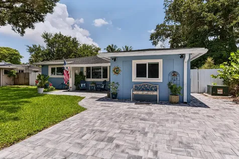 3220 SW 16th Court Fort Lauderdale FL 33312