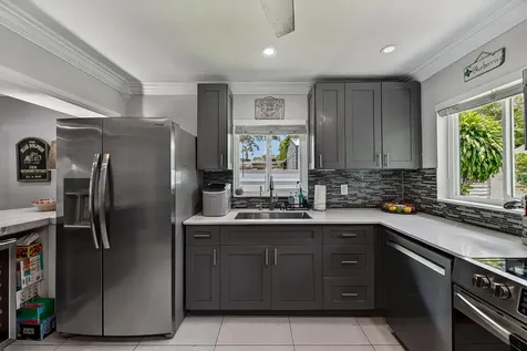 3220 SW 16th Court Fort Lauderdale FL 33312