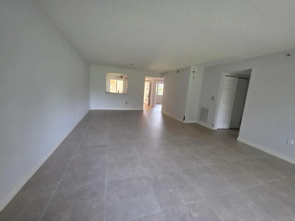 5951 Regal Glen Drive Boynton Beach FL 33437