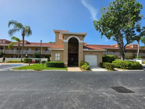 5951 Regal Glen Drive Boynton Beach FL 33437
