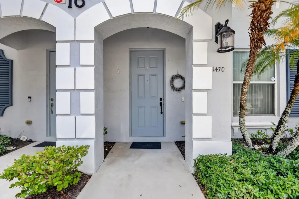 1470 Vía De Pepi Boynton Beach FL 33426