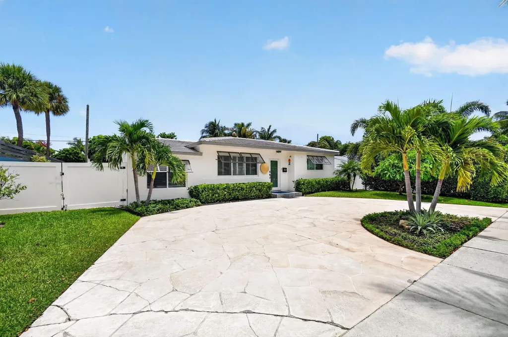 367 Putnam Ranch Road West Palm Beach FL 33405