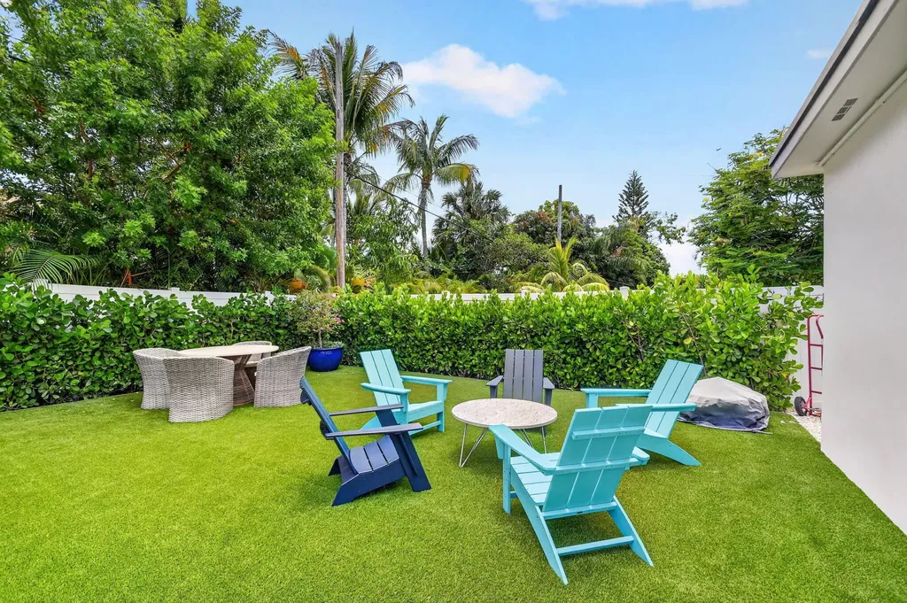 367 Putnam Ranch Road West Palm Beach FL 33405