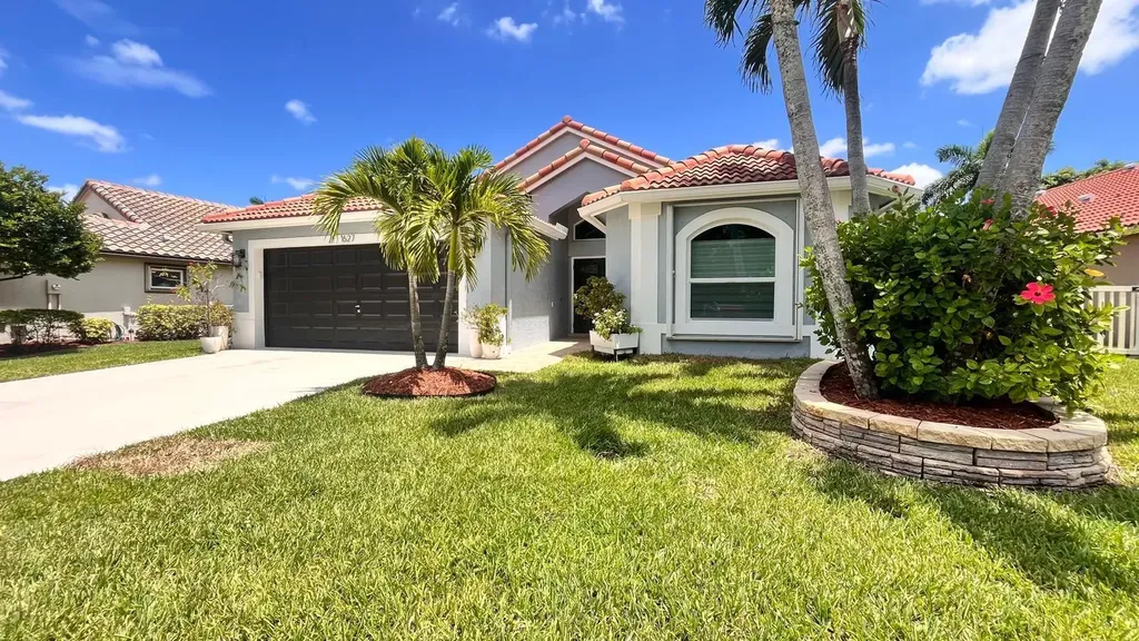 1627 Oak Berry Circle Wellington FL 33414