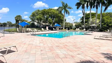 1627 Oak Berry Circle Wellington FL 33414